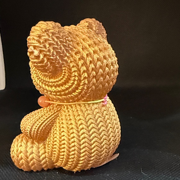 Unique Resin,Handcrafted Tan Teddy Bear with Hope Charm - Picture 3 of 7